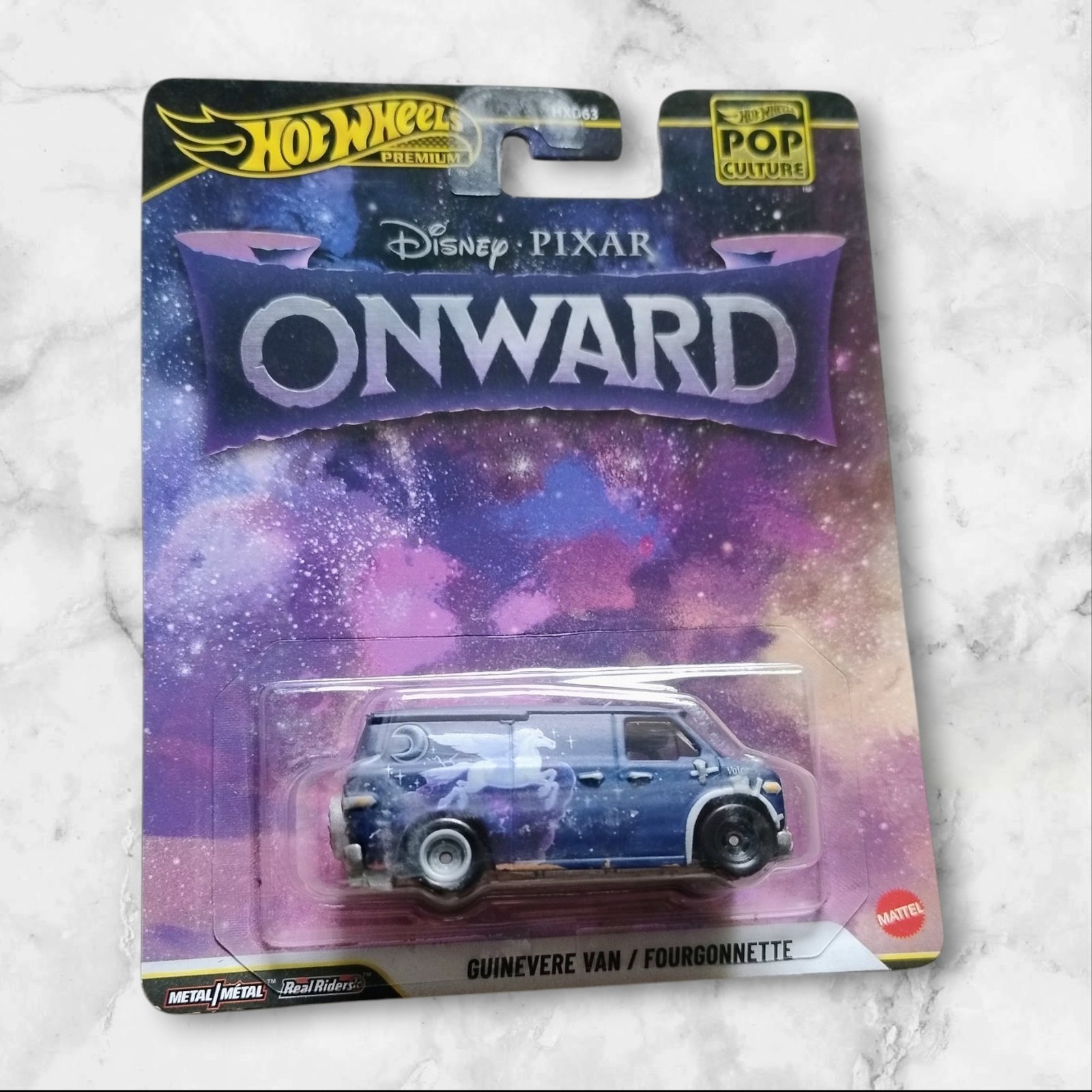 Hot Wheels Pixar Onwards Guinevere Van/Fourgonnette - Image 1
